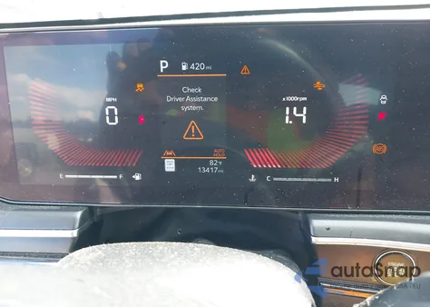 2025 Kia K5 Gt-Line z USA, uszkodzony, nr VIN KNAG64J7XS5319599